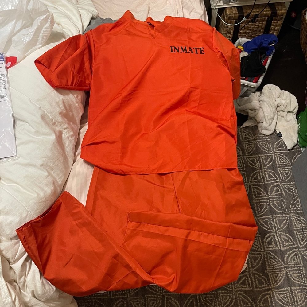 Inmate Costume